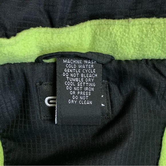 GSX Quilted Fleece Lined Puffer Vest - Picture 9 of 13